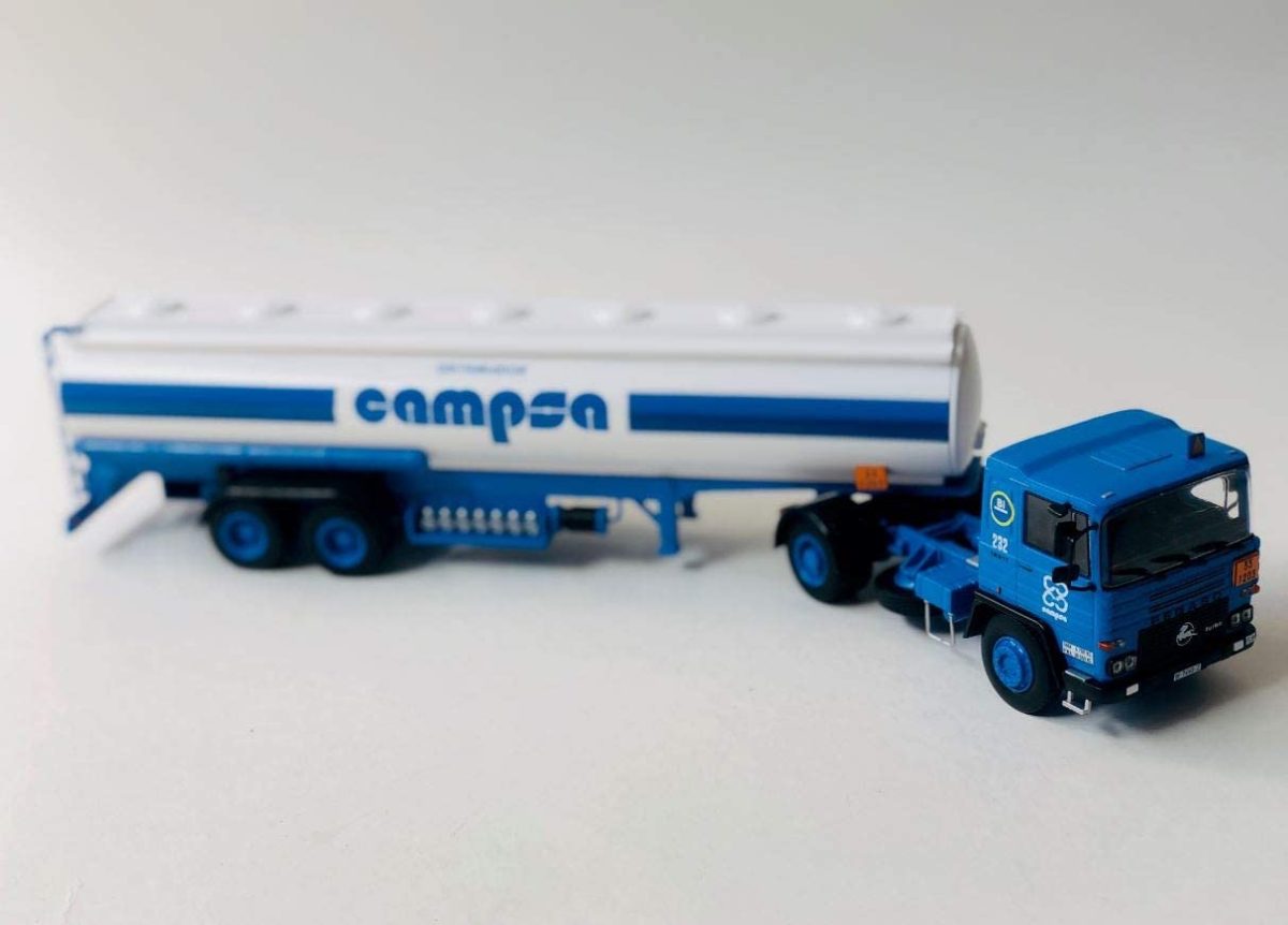 camion pegaso de mira metal y plastico 1/64 nue - Buy Model cars at